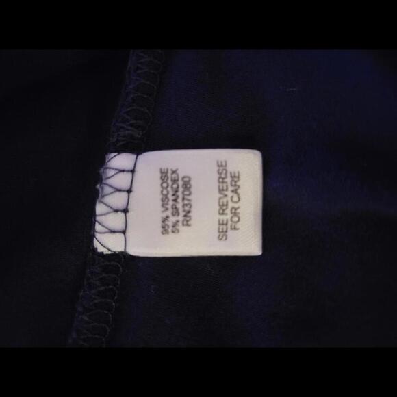 VERSONA medium blue unbelievably soft and stretchy tee shirt - Picture 4 of 5